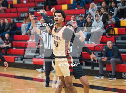 Thumbnail 3 in Servite @ JSerra Catholic photogallery.