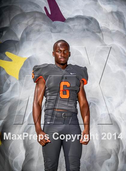 Thumbnail 2 in Booker T. Washington (2014 Preseason Top 25 Photo Shoot)  photogallery.