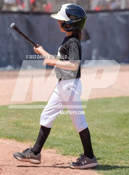 Thumbnail 2 in Basha vs Red Mountain (AIA 6A Round 1A) photogallery.