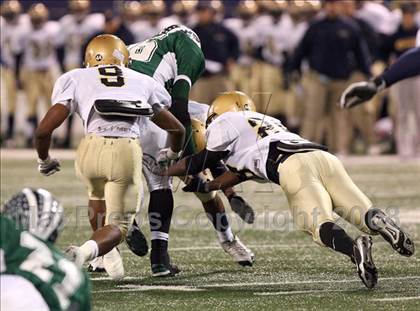 Thumbnail 1 in Hackensack vs. Livingston (NJSIAA North I Group IV Final) photogallery.