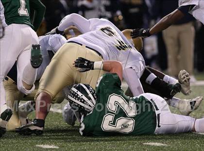 Thumbnail 2 in Hackensack vs. Livingston (NJSIAA North I Group IV Final) photogallery.