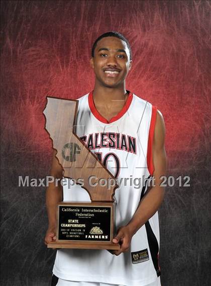 Thumbnail 3 in Salesian (CIF State D4 Award Photos) photogallery.