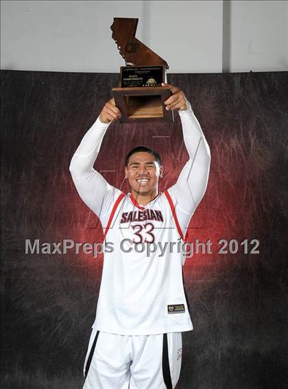 Thumbnail 1 in Salesian (CIF State D4 Award Photos) photogallery.