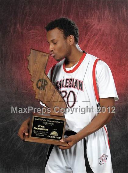 Thumbnail 1 in Salesian (CIF State D4 Award Photos) photogallery.