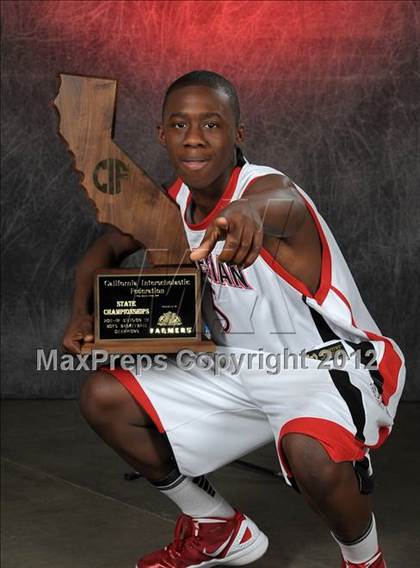 Thumbnail 2 in Salesian (CIF State D4 Award Photos) photogallery.