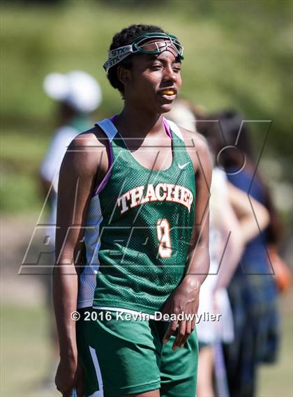 Thumbnail 3 in Thacher @ La Reina photogallery.