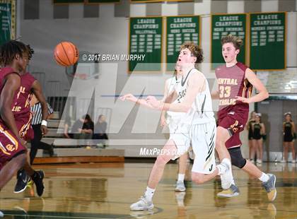 Thumbnail 3 in Central Catholic @ Jesuit photogallery.