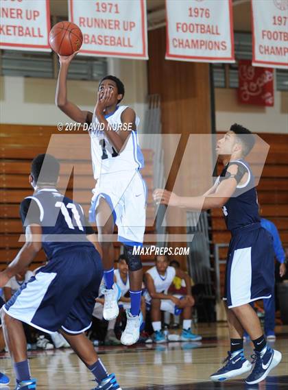 Thumbnail 2 in California City vs. Lancaster Baptist photogallery.
