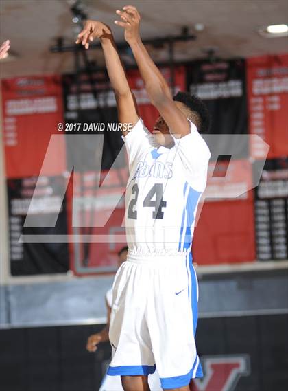 Thumbnail 3 in California City vs. Lancaster Baptist photogallery.