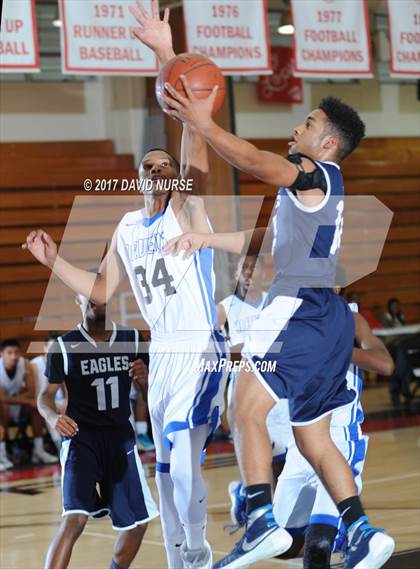 Thumbnail 2 in California City vs. Lancaster Baptist photogallery.