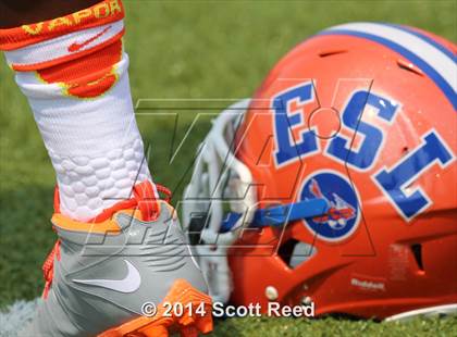 Thumbnail 1 in East St. Louis @ St. Xavier (2014 Crosstown Showdown) photogallery.