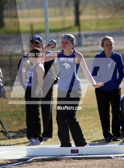 Thumbnail 1 in Bulldog Invitational photogallery.