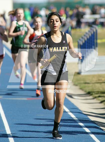 Thumbnail 2 in Bulldog Invitational photogallery.