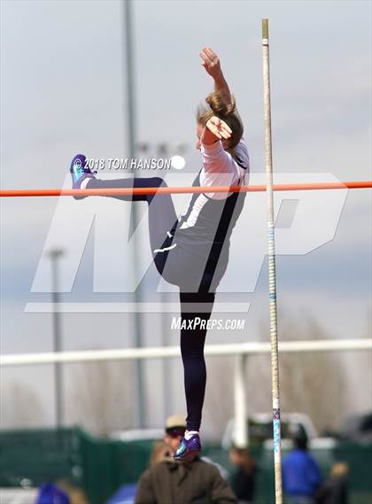 Thumbnail 3 in Bulldog Invitational photogallery.