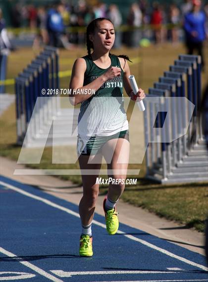 Thumbnail 2 in Bulldog Invitational photogallery.
