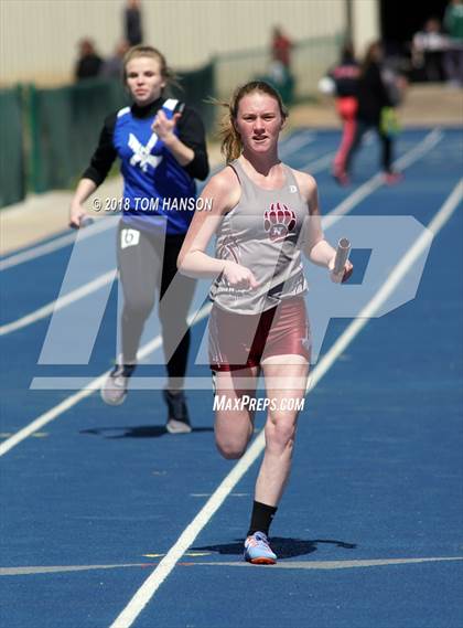 Thumbnail 3 in Bulldog Invitational photogallery.
