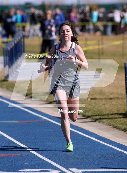 Thumbnail 3 in Bulldog Invitational photogallery.