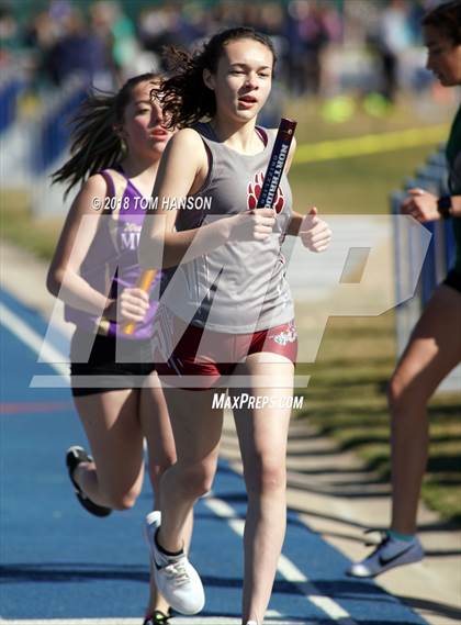 Thumbnail 2 in Bulldog Invitational photogallery.