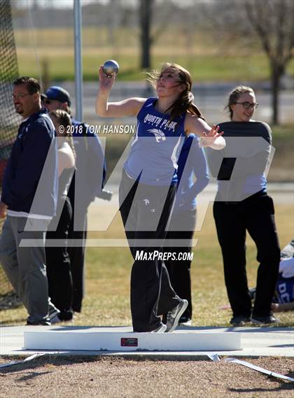 Thumbnail 3 in Bulldog Invitational photogallery.
