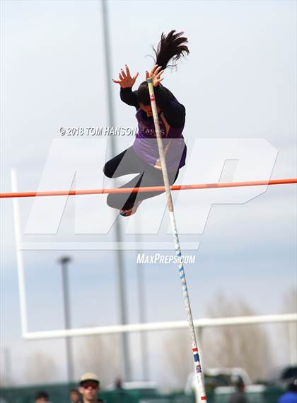Thumbnail 3 in Bulldog Invitational photogallery.