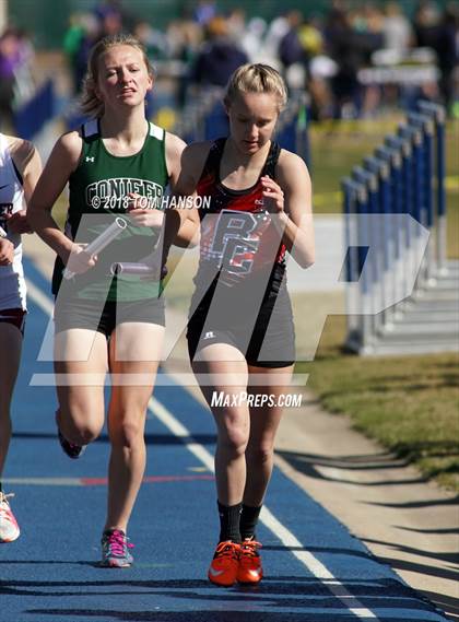 Thumbnail 3 in Bulldog Invitational photogallery.