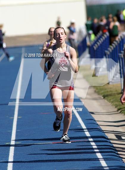 Thumbnail 3 in Bulldog Invitational photogallery.