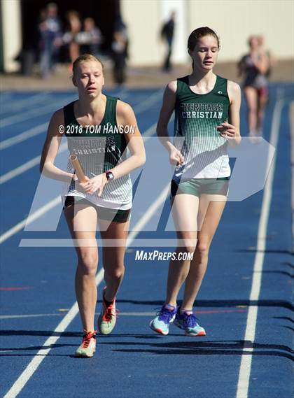 Thumbnail 3 in Bulldog Invitational photogallery.