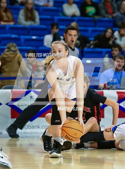 Thumbnail 3 in  Mammoth Spring vs. Norfork (AAA 1A State Final) photogallery.