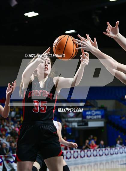 Thumbnail 3 in  Mammoth Spring vs. Norfork (AAA 1A State Final) photogallery.