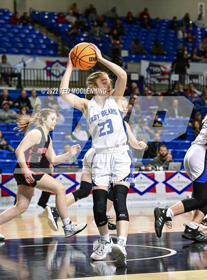 Thumbnail 3 in  Mammoth Spring vs. Norfork (AAA 1A State Final) photogallery.