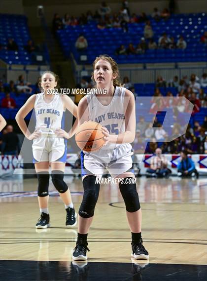 Thumbnail 2 in  Mammoth Spring vs. Norfork (AAA 1A State Final) photogallery.