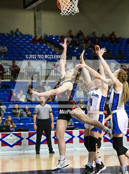 Thumbnail 1 in  Mammoth Spring vs. Norfork (AAA 1A State Final) photogallery.