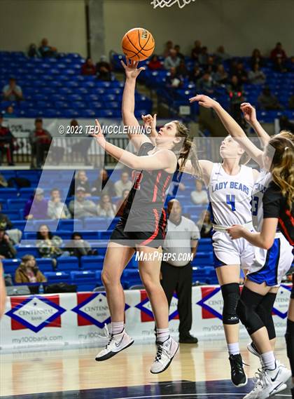 Thumbnail 1 in  Mammoth Spring vs. Norfork (AAA 1A State Final) photogallery.