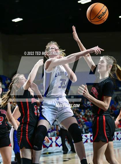 Thumbnail 3 in  Mammoth Spring vs. Norfork (AAA 1A State Final) photogallery.