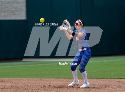Thumbnail 3 in Midway vs. Pearland photogallery.