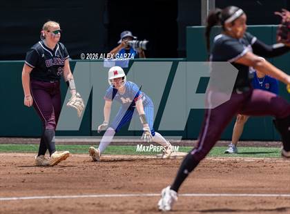 Thumbnail 3 in Midway vs. Pearland photogallery.