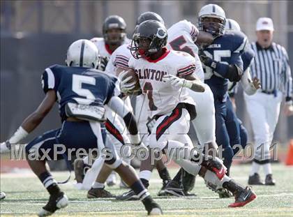 Thumbnail 3 in Lincoln vs. Clinton (PSAL Championship Division Quarterfinal) photogallery.