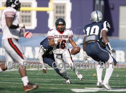 Thumbnail 2 in Lincoln vs. Clinton (PSAL Championship Division Quarterfinal) photogallery.