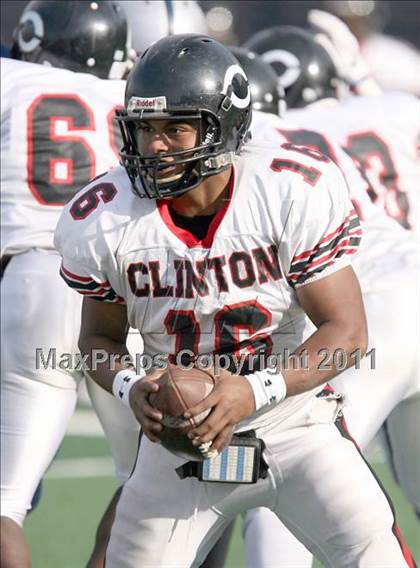 Thumbnail 3 in Lincoln vs. Clinton (PSAL Championship Division Quarterfinal) photogallery.