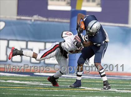 Thumbnail 1 in Lincoln vs. Clinton (PSAL Championship Division Quarterfinal) photogallery.