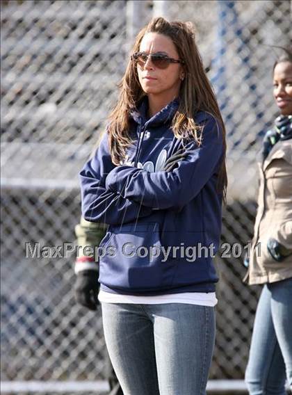 Thumbnail 2 in Lincoln vs. Clinton (PSAL Championship Division Quarterfinal) photogallery.