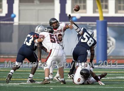 Thumbnail 2 in Lincoln vs. Clinton (PSAL Championship Division Quarterfinal) photogallery.