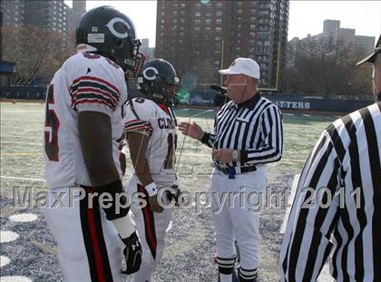 Thumbnail 2 in Lincoln vs. Clinton (PSAL Championship Division Quarterfinal) photogallery.