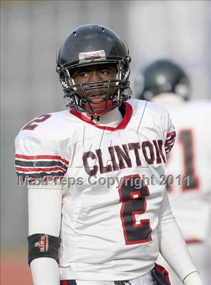 Thumbnail 1 in Lincoln vs. Clinton (PSAL Championship Division Quarterfinal) photogallery.