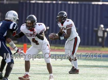 Thumbnail 2 in Lincoln vs. Clinton (PSAL Championship Division Quarterfinal) photogallery.