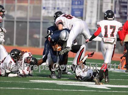 Thumbnail 2 in Lincoln vs. Clinton (PSAL Championship Division Quarterfinal) photogallery.