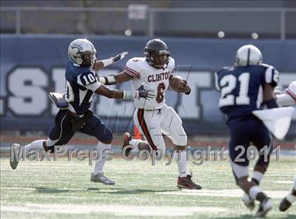 Thumbnail 3 in Lincoln vs. Clinton (PSAL Championship Division Quarterfinal) photogallery.