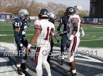 Thumbnail 1 in Lincoln vs. Clinton (PSAL Championship Division Quarterfinal) photogallery.