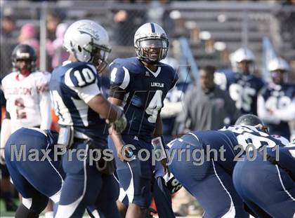 Thumbnail 1 in Lincoln vs. Clinton (PSAL Championship Division Quarterfinal) photogallery.