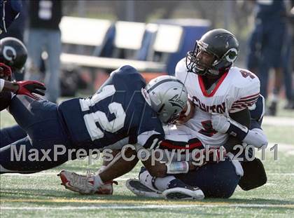 Thumbnail 2 in Lincoln vs. Clinton (PSAL Championship Division Quarterfinal) photogallery.